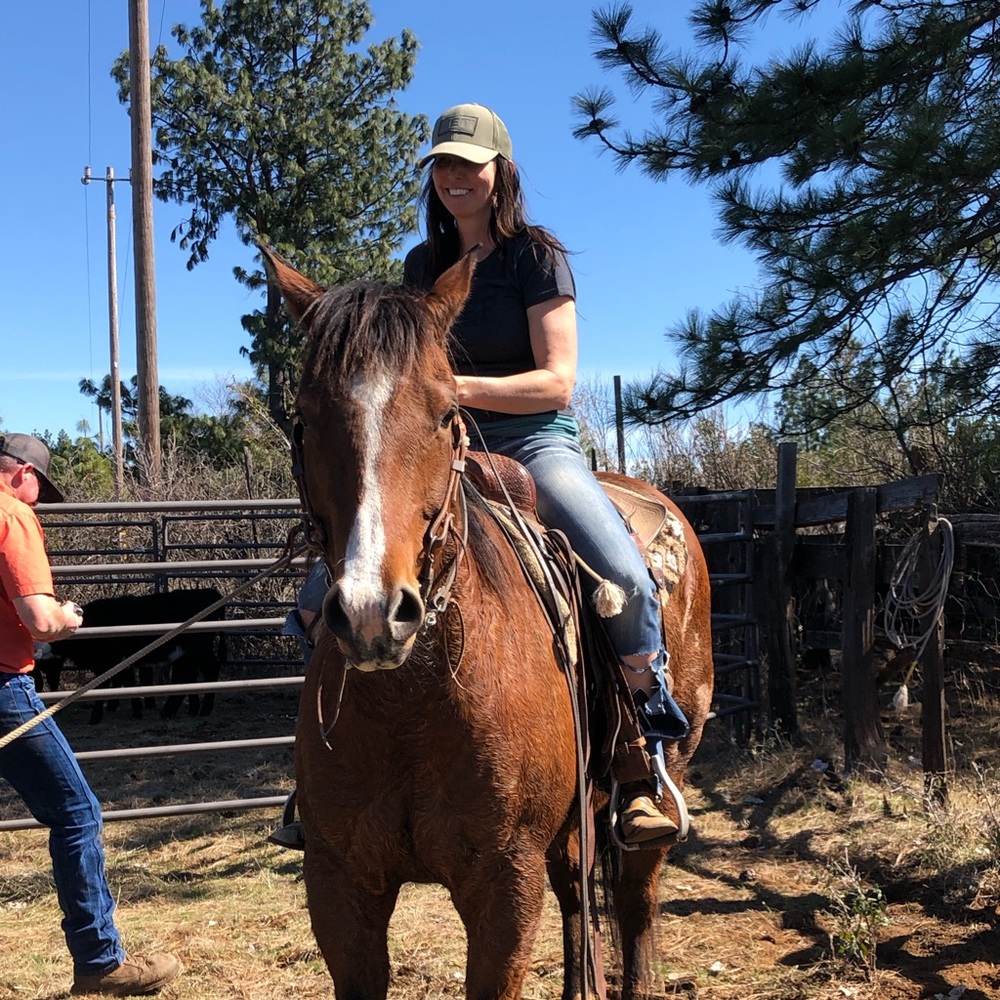 Meet your Posher, Jennifer